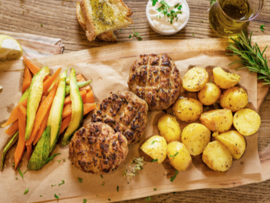 Reward: SILVER RESTAURANT –  ΓΡΑΜΜΟΦΩΝΟ Μεζεδοπωλείο Ουζερί Εστιατόριο Καστοριά