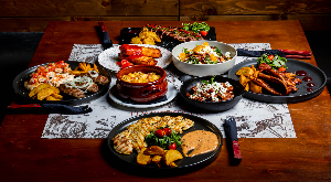 Service offered at Grammofono Restaurant Kastoria – TRADITIONAL CUISINE
