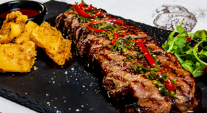 Service offered at Grammofono Restaurant Kastoria – LUNCH